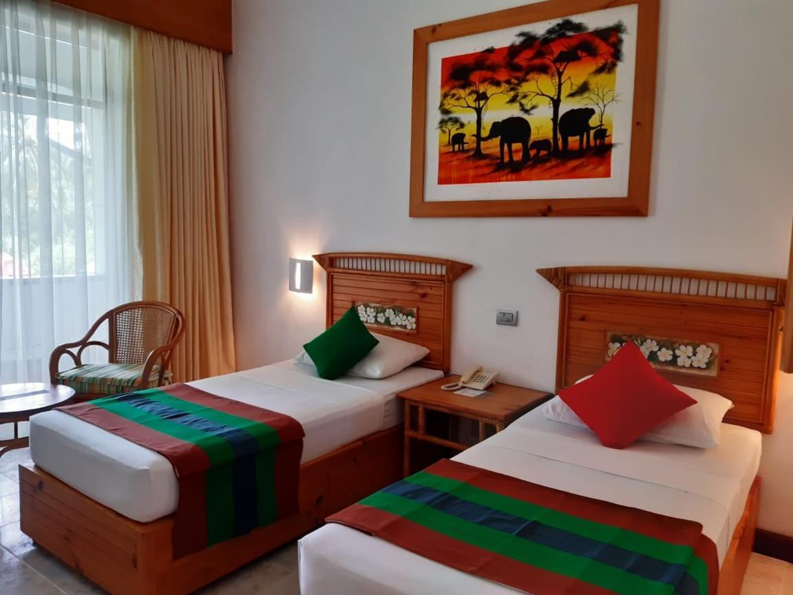 המבנטוטה The Oasis Beach Resort מראה חיצוני תמונה