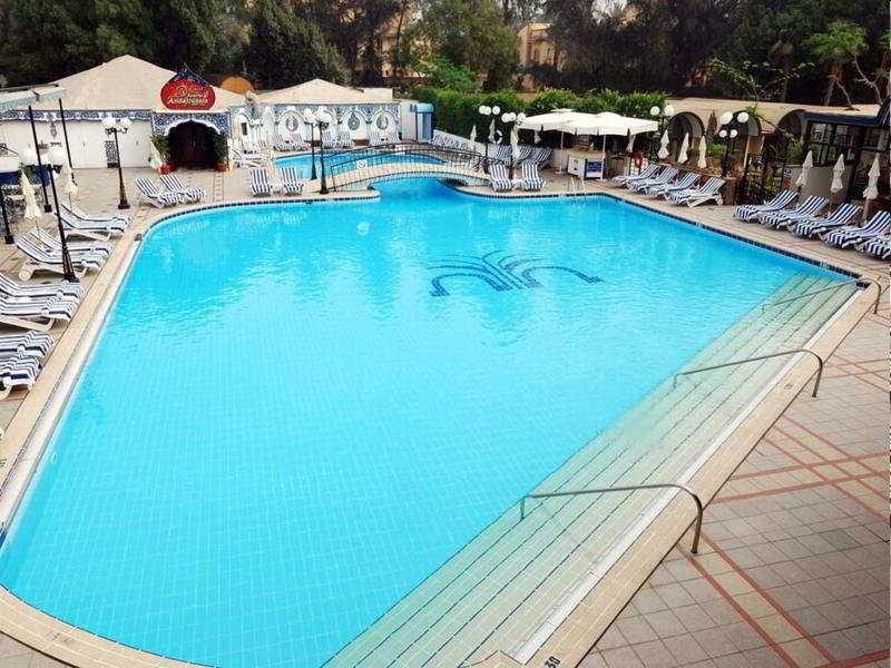 המבנטוטה The Oasis Beach Resort מראה חיצוני תמונה